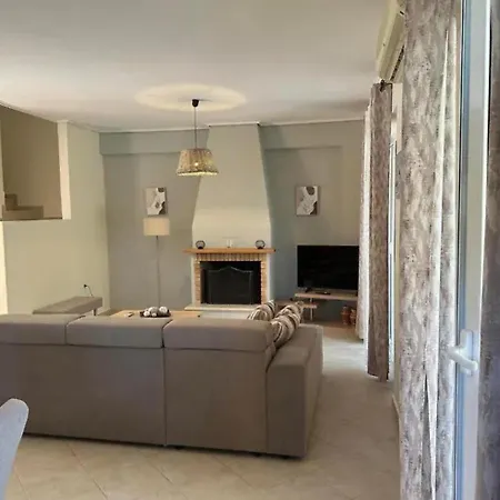 Villa Vaios *