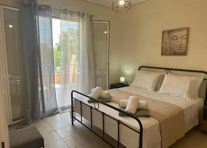 Vaios Вилла Kouramaditika