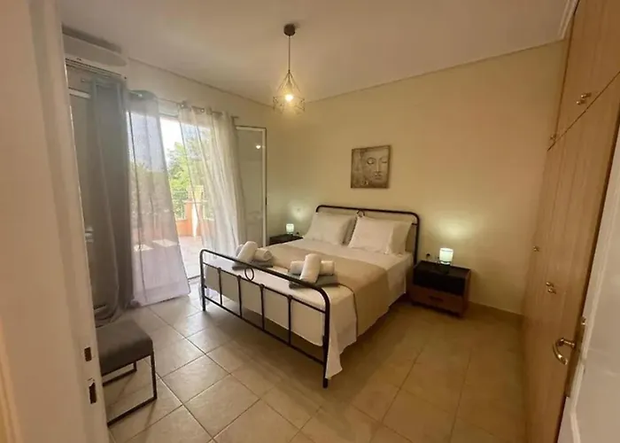 Вилла Vaios Kouramaditika